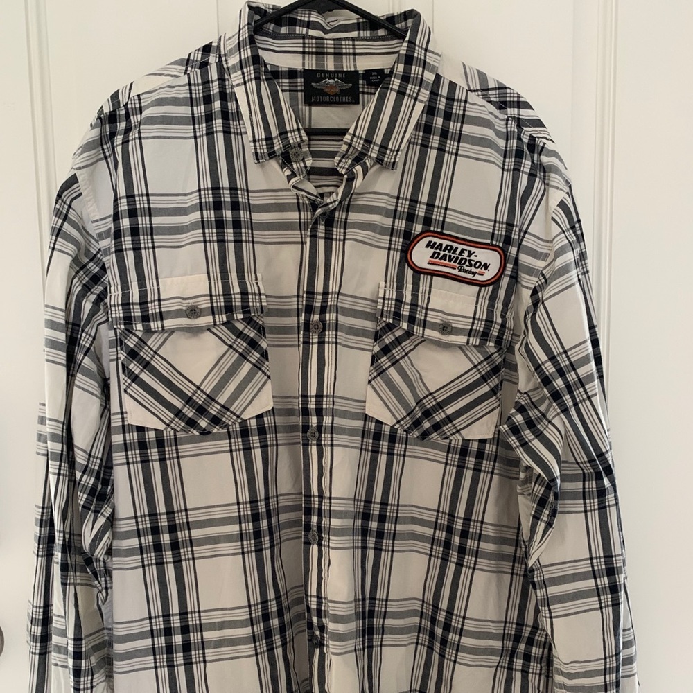 XXL lightly worn Harley Davidson button down shirt